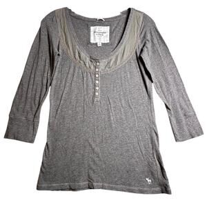 Abercrombie & Fitch Y2K Babydoll Top Womens‎ M Gray  Henley 3/4 Sleeve Twilight